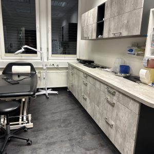 Neue Praxiseinrichtung beim Hausarzt in Rostock (2)